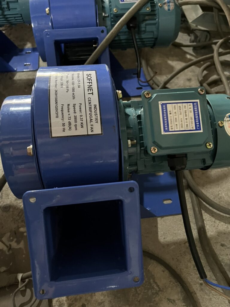 CF 2