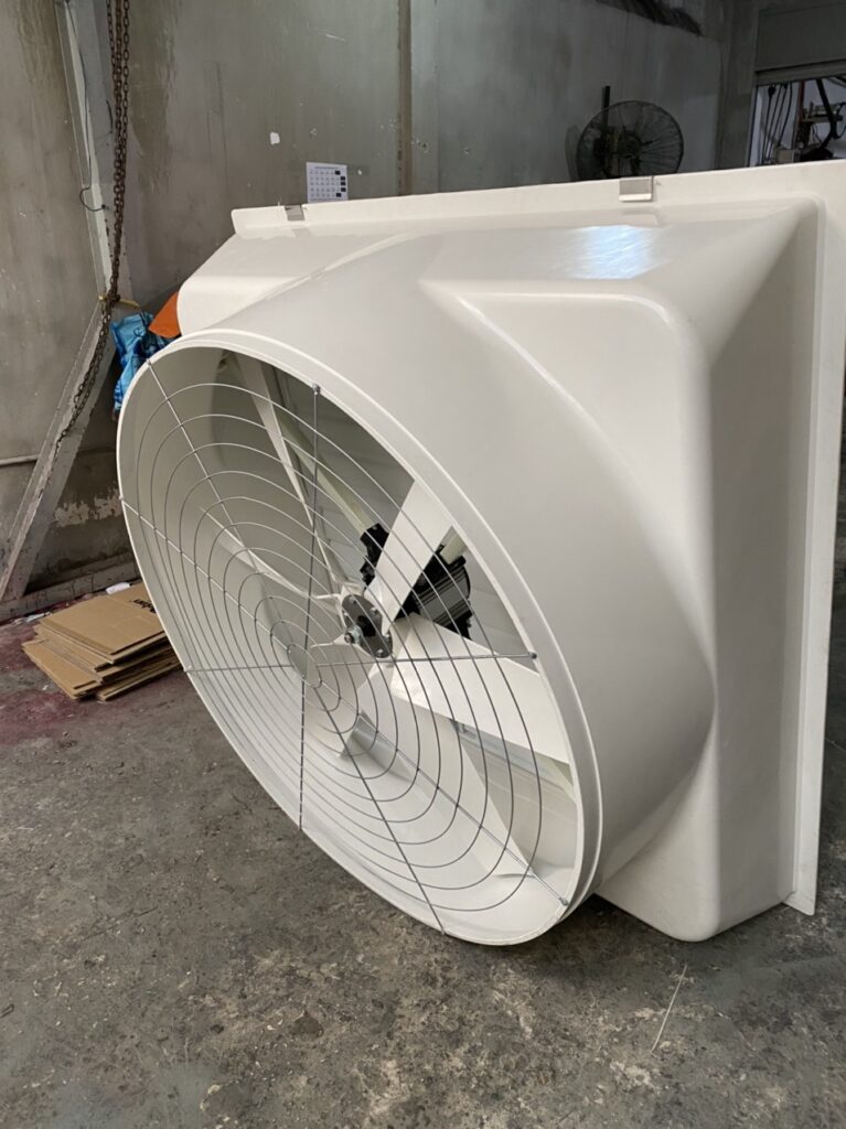 Quạt Thông Gió Vuông Cánh Composite Vỏ Composite 11 DFC 138 2