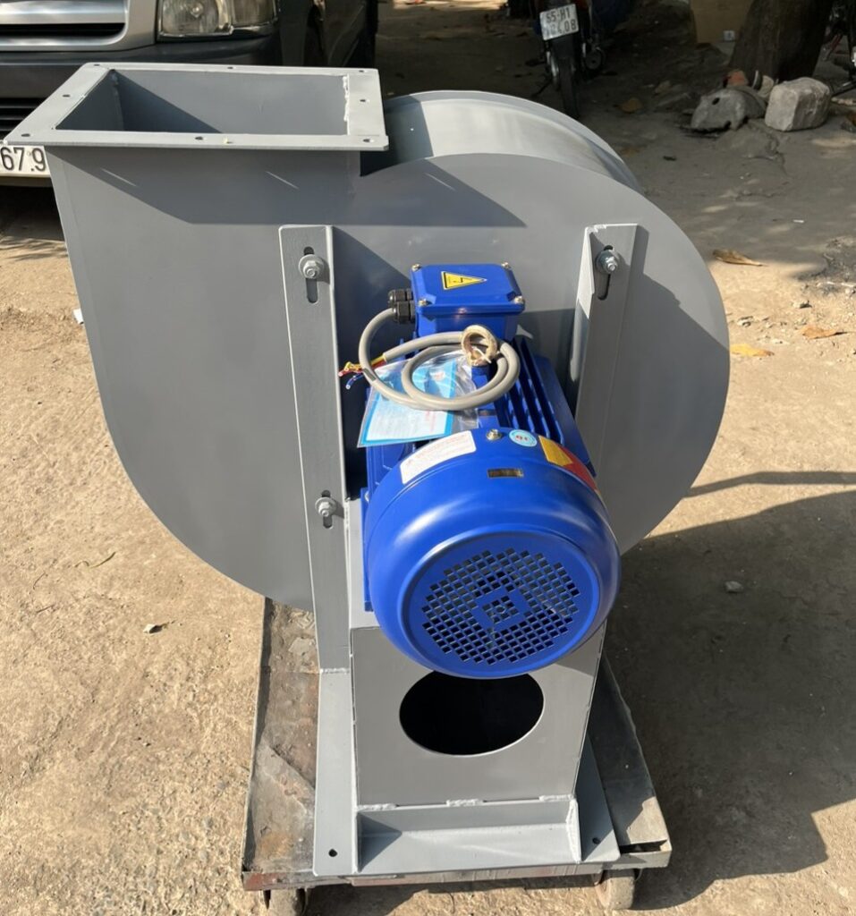 Quạt Ly Tâm Trung Áp QLT-4P 16 QLT 04P 1