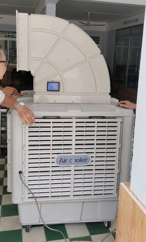 QUẠT HƠI NƯỚC CÔNG NGHIỆP KV18Y 4 QUẠT HƠI NƯỚC CÔNG NGHIỆP KV18Y - Image 4